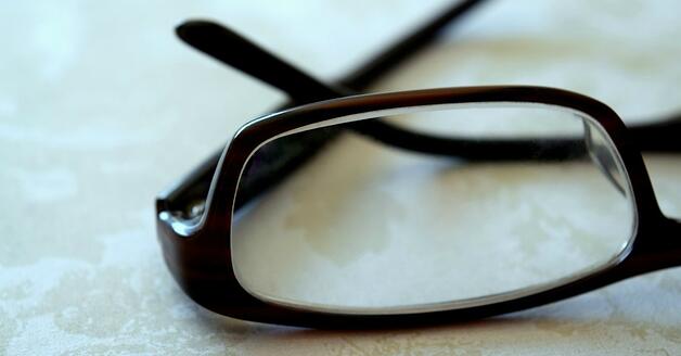 eyeglass lenses